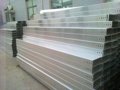 大跨距电缆桥架